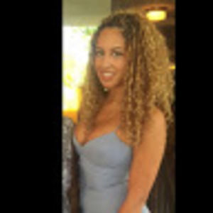 Meet your Posher, Charis